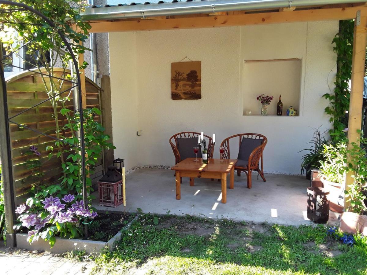 Ferienwohnung Wolf Nietwerder ภายนอก รูปภาพ